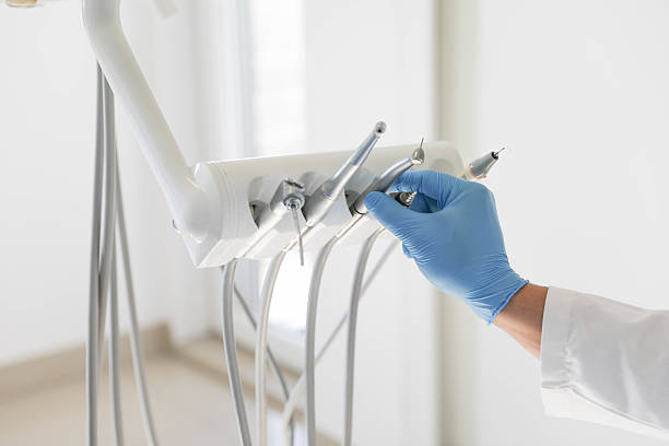 24/7 Emergency Wisdom Tooth Removal experts in San Fernando, CA